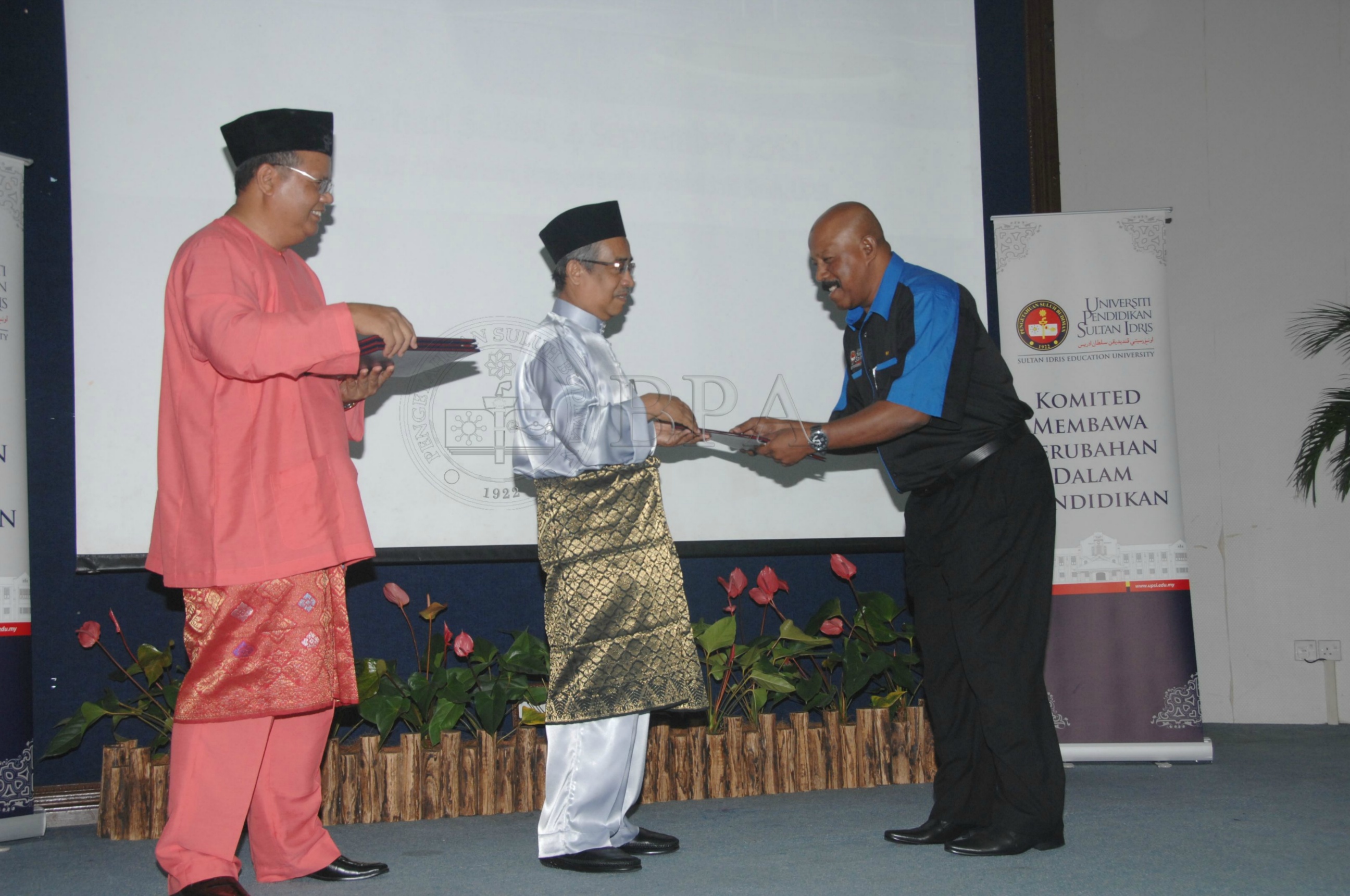 BPA 12 110 APC FBA 0206